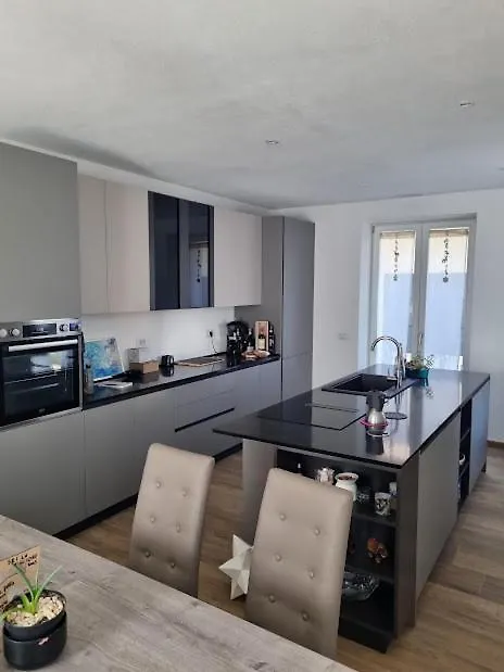 Lostelada Sul Lago Di Como Colico Ferienhaus